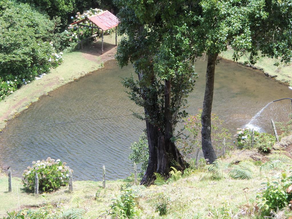 Lagunillas Del Poas Poasito Exterior photo
